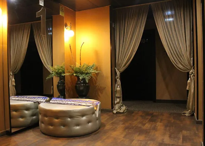 Hotel Expo Astoria 3*